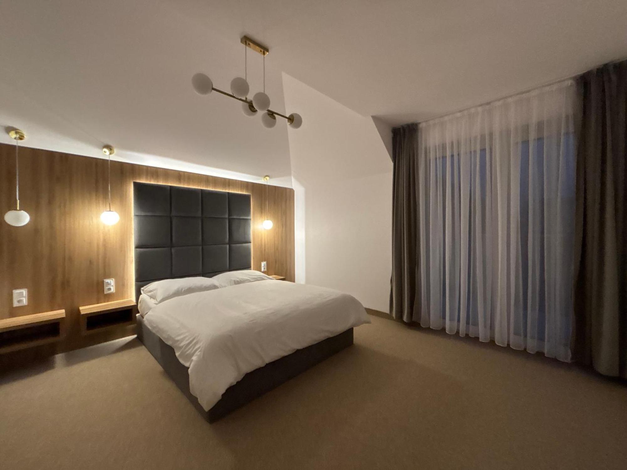 Resort Eden - Domki, Pokoje, Apartamenty Ястшембя-Гура Экстерьер фото