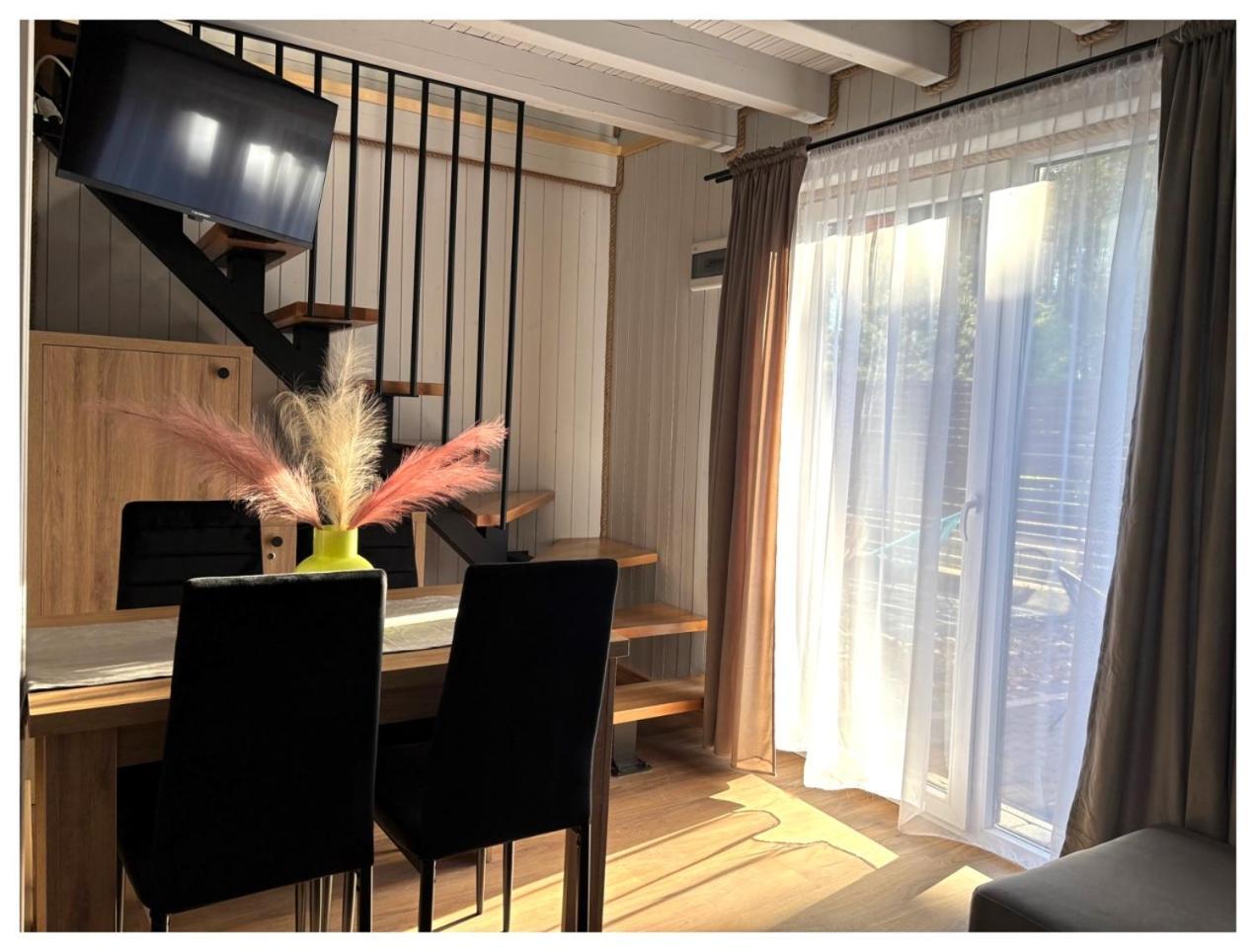 Resort Eden - Domki, Pokoje, Apartamenty Ястшембя-Гура Экстерьер фото